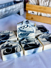 Load image into Gallery viewer, Snow Drift Goat Milk Soap