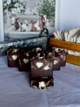 Load image into Gallery viewer, Vanilla Cashmere Goat Milk Soap