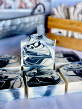 Load image into Gallery viewer, Snow Drift Goat Milk Soap