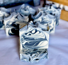 Load image into Gallery viewer, Snow Drift Goat Milk Soap